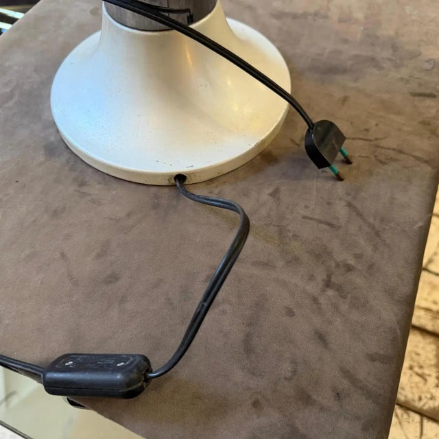 1960s Space Age Steel and Glass Italian Mushroom Table Lamp For Sale - Image 15 of 17