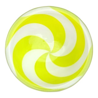 Venini Murano Signed Vintage Fulvio Bianconi Yellow White Optic Swirl Pattern Italian Art Glass Bowl For Sale