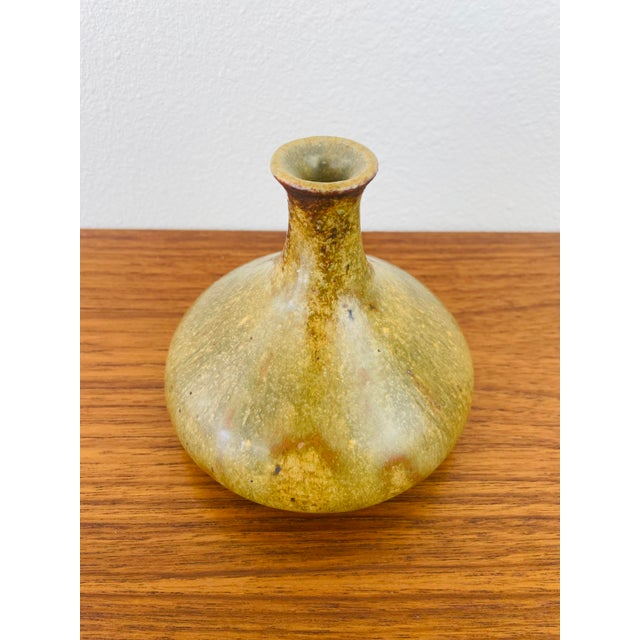 Yellow Vintage 1970s Handmade Stoneware Studio Pottery Low Bud / Weed Vase For Sale - Image 8 of 8