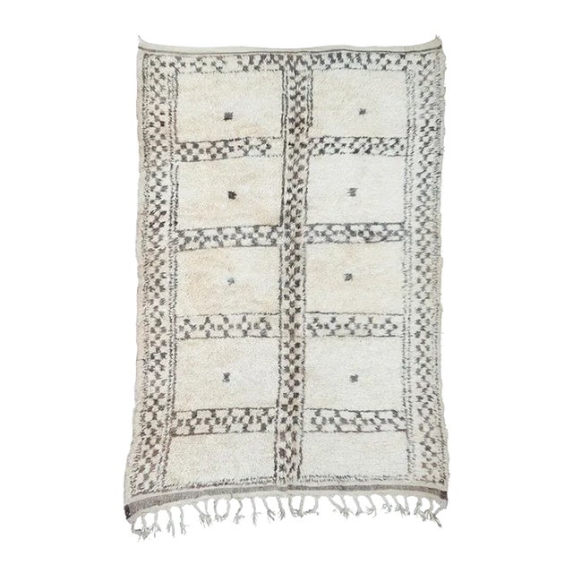 1960's Off-White Vintage Marmoucha Moroccan Rug With Gray Checkered Grid - 8'1" X 5'7" For Sale