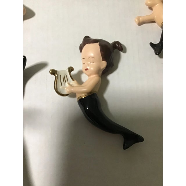 Ceramic 1960s Palm Beach Coastal Mermaid Wall Hanging- Set of 4 For Sale - Image 7 of 9