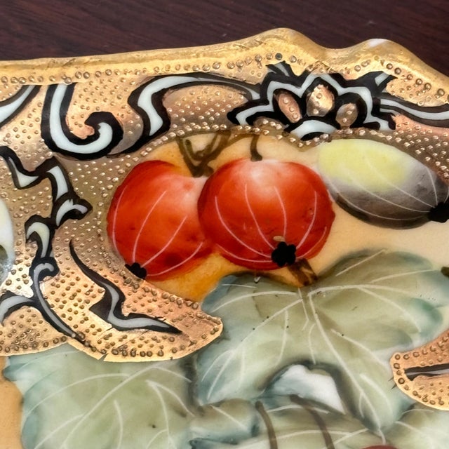 Early 20th Century Antique Nippon Porcelain Gooseberry Footed Bowl For Sale - Image 5 of 18