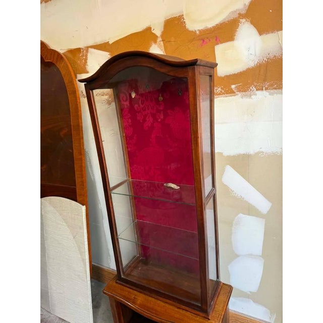 Queen Anne Antique Show Case Display Cabinet For Sale - Image 3 of 18