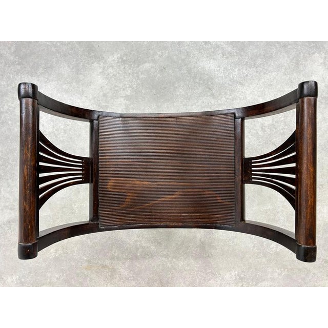 Wood No.6623 Causeuse attributed to Thonet, 1890s For Sale - Image 7 of 9