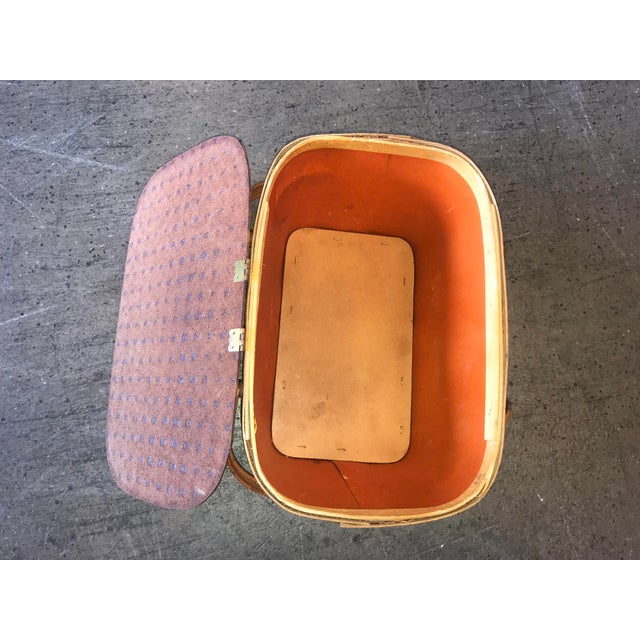 Vintage Woven Diamond Pattern Mid-Century Picnic Basket For Sale - Image 4 of 8