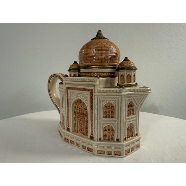 1990s Fitz & Floyd- The Taj Mahal Teapot, Part of the Famous Landmarks Around the World / Special Teas Collection For Sale In Mobile - Image 6 of 11
