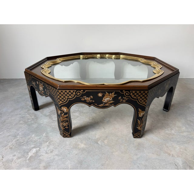 1970s Baker Furniture Collector’s Edition Chinoiserie Octagonal Coffee Table With Brass & Glass Tray Top For Sale - Image 5 of 12