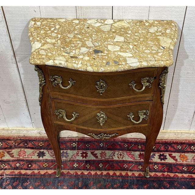 Louis XV Commode in Oak with Marble Top For Sale - Image 6 of 17