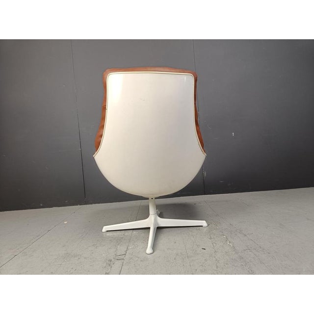 Space Age Swivle Chair with Fiberglass, 1960s For Sale - Image 11 of 13