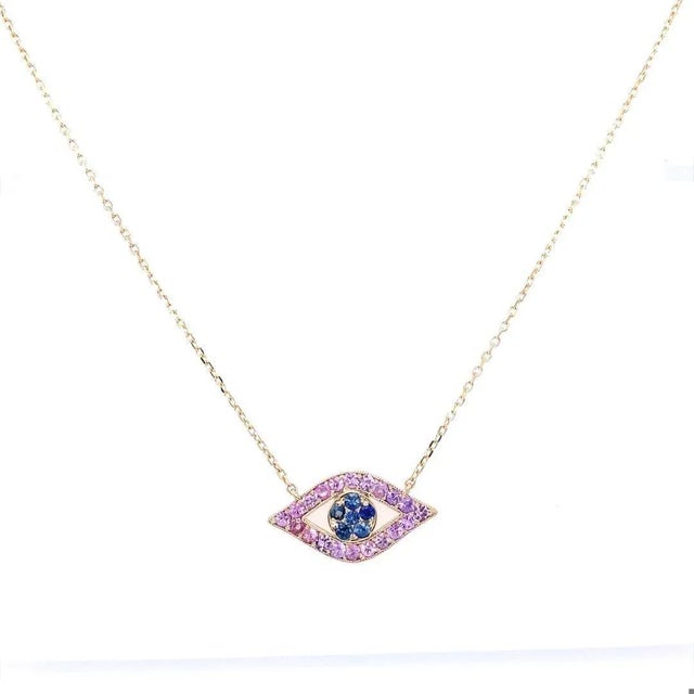 Contemporary 1.42 Carat Blue Pink Sapphire Yellow Gold Evil Eye Chain Pendant For Sale - Image 3 of 6