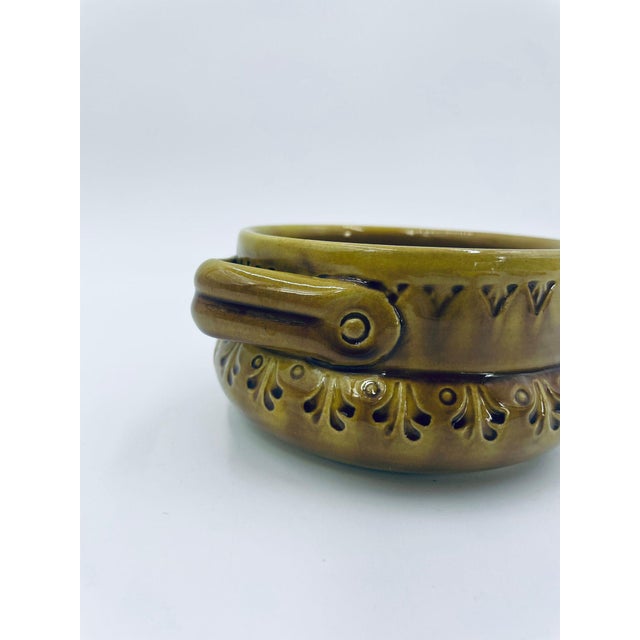 Communist Era Ceramic Bouillon Pot, 1975 For Sale - Image 4 of 8