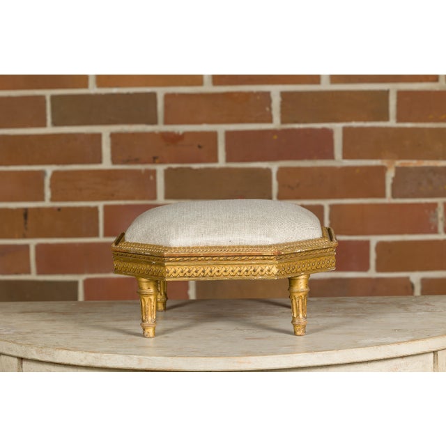 Gold French Neoclassical 19th Century Carved Giltwood Footstool with Linen Upholstery For Sale - Image 8 of 12