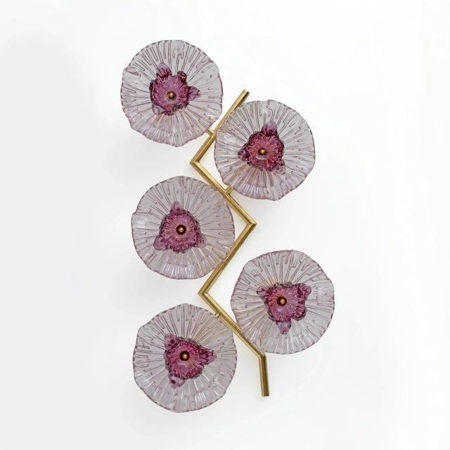 Mid-Century Modern Modern Italian Murano Glass and Brass Flowers Wall Lamps, 1990, Set of 2 For Sale - Image 3 of 9