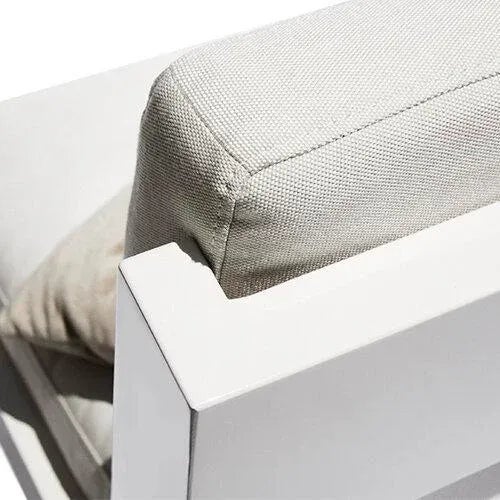 Portofino Outdoor Lounge Chair by the Drawing Room Atl - Handcrafted Mahogany in Premium Yacht Finish: Classic White - Modern Outdoor Furniture For Sale In Atlanta - Image 6 of 10