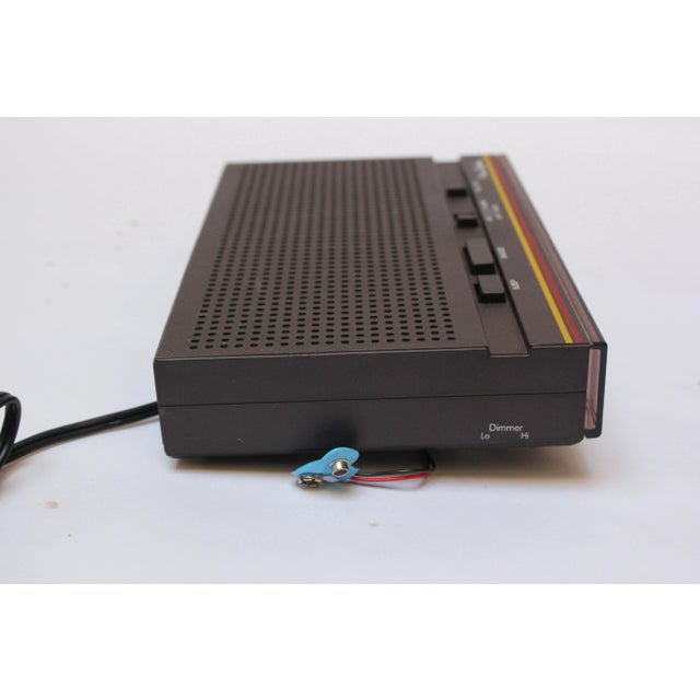 Vintage Pierre Cardin Am/Fm Electronic Alarm Clock Radio For Sale - Image 4 of 9
