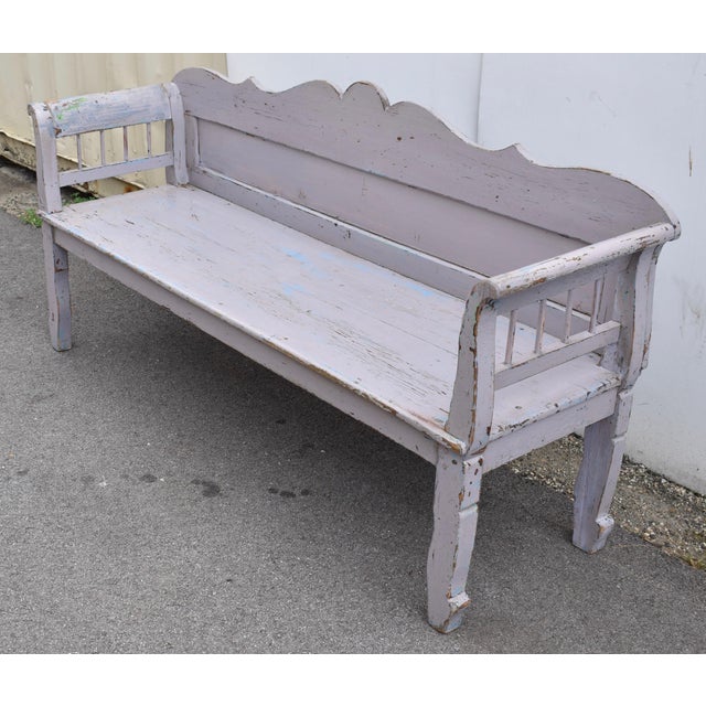 1900 - 1909 Painted Pine Camel-Back Bench or Settle For Sale - Image 5 of 12