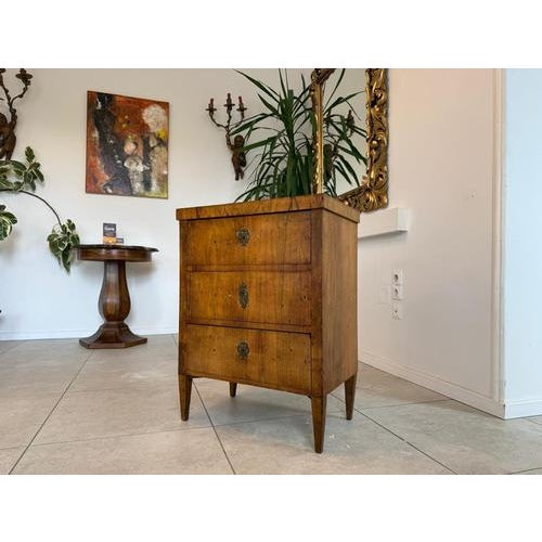 Authentic original Biedermeier chest of drawers. Dimensions: Height x Width x Depth 82.50 x 62 x 43 cm. For sale is an...