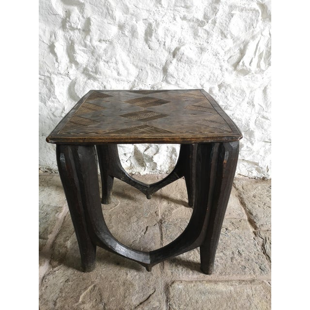 1900 - 1909 Antique Carved Ashanti Table with Geometric Patterns, 1900s For Sale - Image 5 of 16