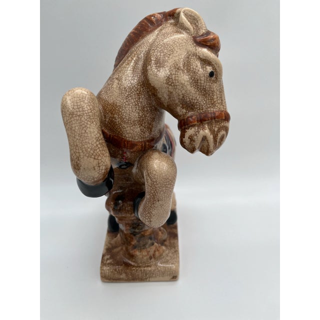 Chinoiserie Late 20th Century Chinoiserie Majolica Style Asian War Horse Figurine For Sale - Image 3 of 10