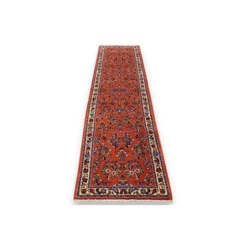 Saroug Runner Rug in Wool For Sale - Image 11 of 11