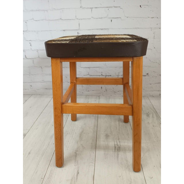 1960s Vintage Stool English Maid Stools with Wooden Tartan Seat, 1960s, Set of 3 For Sale - Image 5 of 15