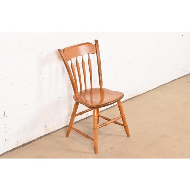 Ethan Allen Ethan Allen American Carved Solid Maple Spindle Back Side Chair or Desk Chair For Sale - Image 4 of 12