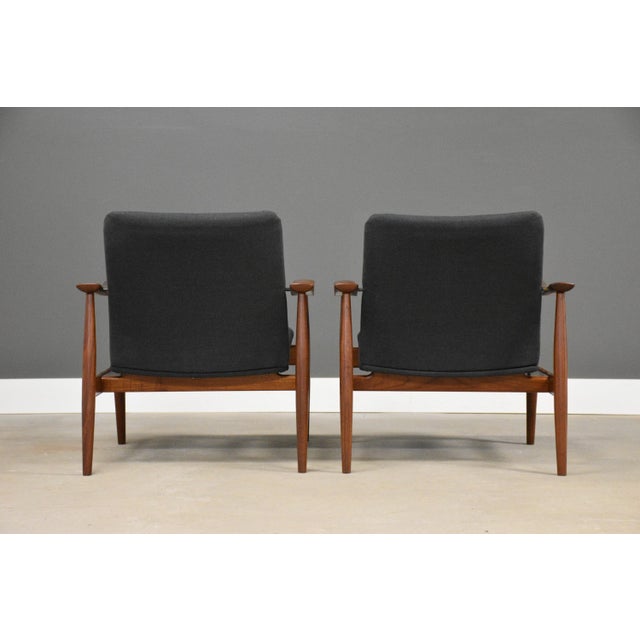 Wood 1950s Finn Juhl 138 Easy Lounge Chairs for France and Son- A Pair For Sale - Image 7 of 11