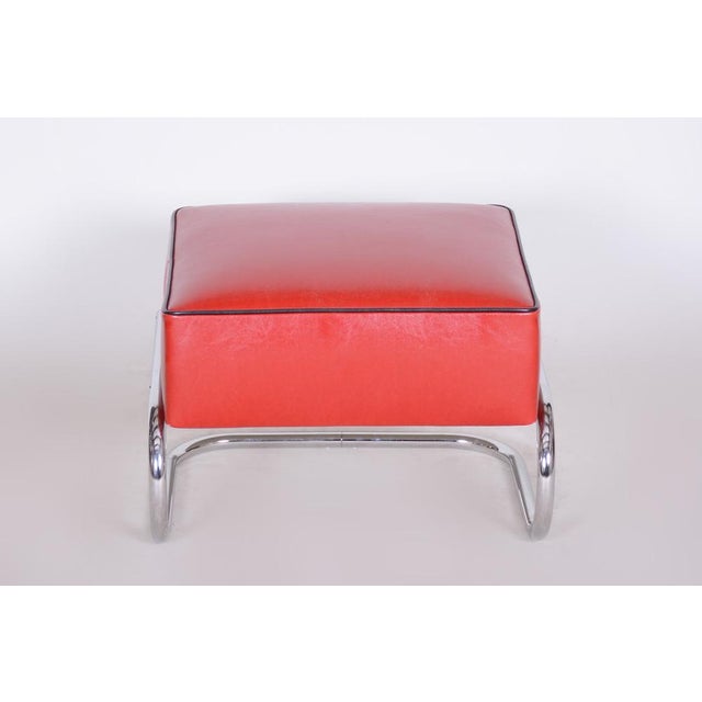 Bauhaus Stool in Chrome and Leather attributed to R. Slezák, Czech, 1930s, in Restored conditions. Designed 1920 to 1949...