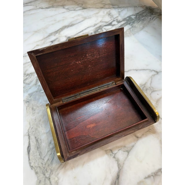 1950s Art Deco Burl Wood and Brass Cigarette Case For Sale In Los Angeles - Image 6 of 6