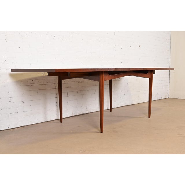 Gio Ponti Gio Ponti Style Mid-Century Modern Walnut Boat-Shaped Extension Dining Table, Newly Refinished For Sale - Image 4 of 11