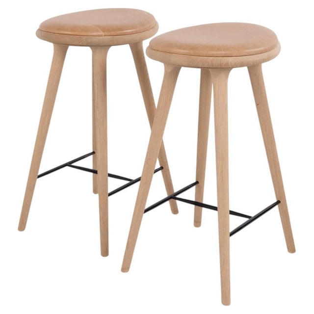 Mater Bar Stools in Oak and Natural Leather, Set of 2 For Sale - Image 9 of 9