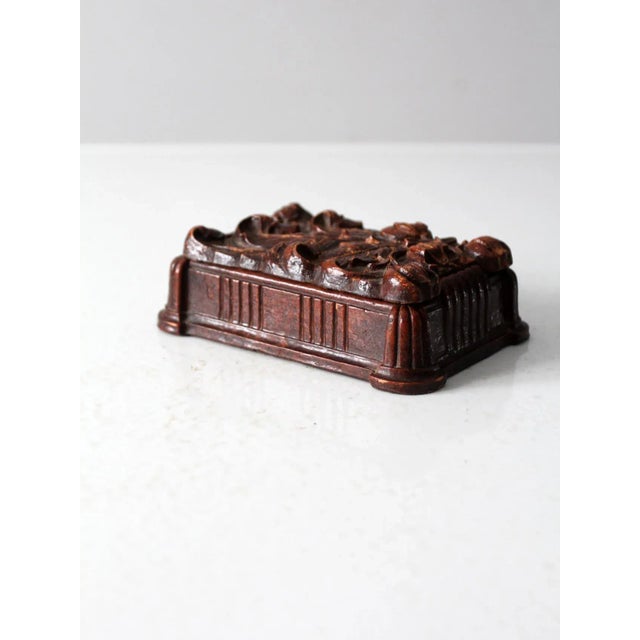 Vintage Syroco Wood Box For Sale - Image 4 of 11