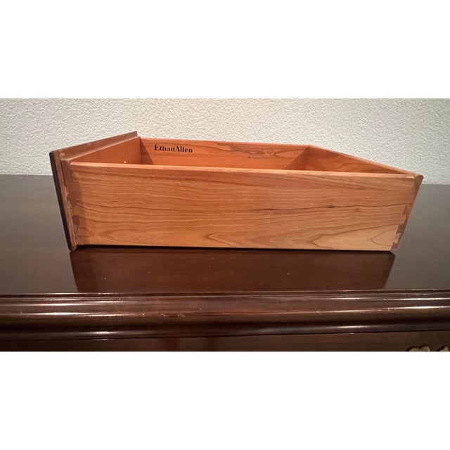 Wood Ethan Allen Geogian Court 10-Drawer Triple Dresser – Made in Usa – Excellent Condition For Sale - Image 7 of 12