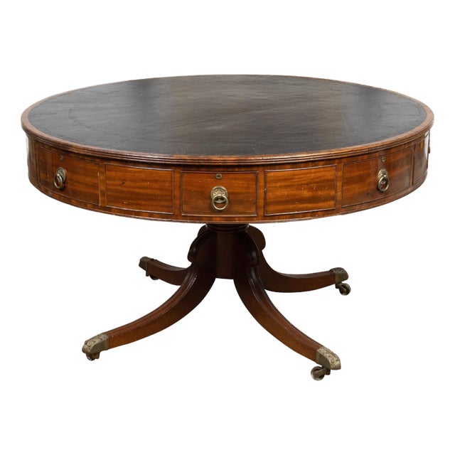 English Regency 1840s Mahogany Rent Table with Leather Top and Eight Drawers For Sale