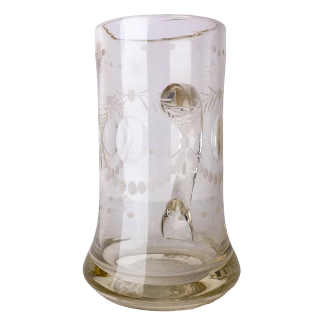 Engraved beer mug French, circa 1890. Engraving of a floral decoration. One pint