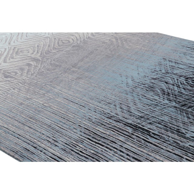 This hand-knotted wool 7x10 rug represents a bold new line of Rug & Kilim’s Classics Collection—a series of contemporary...