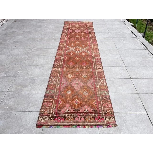 1960s Oushak Handmade Wool Anatolian For Sale - Image 10 of 10