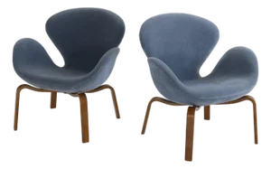 Rare No. 4325 “Swan” Chairs by Arne Jacobsen, a Pair