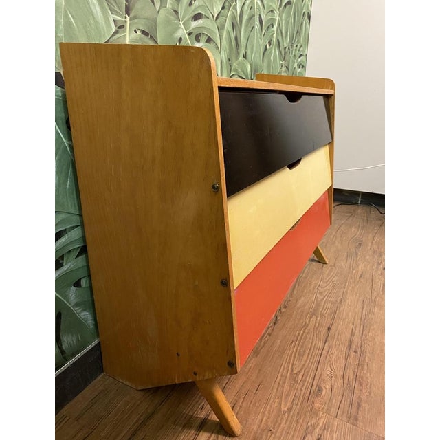 Black Mid-Century German Red, Yellow and Black Formica Shoe Cabinet, 1950s For Sale - Image 8 of 18