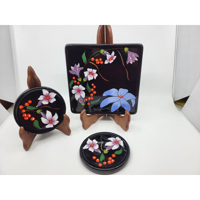 Enamel Trivet and Coasters from Manufacture Des Emaux De Longwy 1798, France, 1970s, Set of 3 For Sale - Image 12 of 12