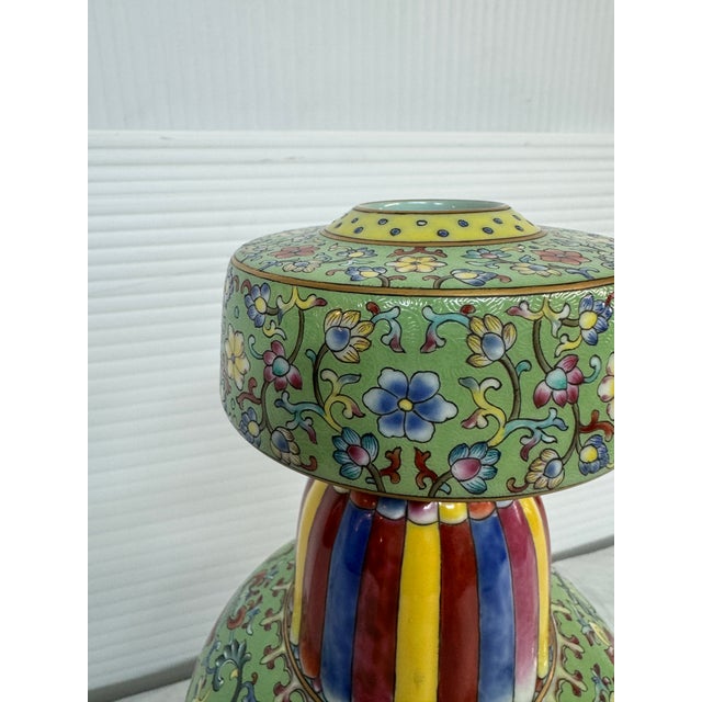 Ceramic Chinese Qing Qianlong Famille Rose Vase For Sale - Image 7 of 12