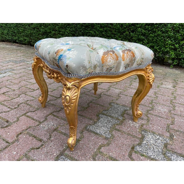 1980s French Artisan Louis XVI Gold Pistachio Bench For Sale - Image 4 of 7