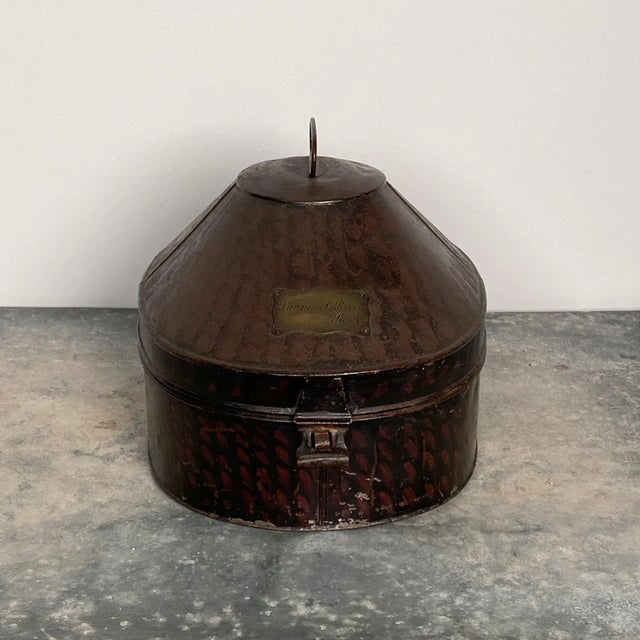 Metal Tole Hat Box, England 19th Century For Sale - Image 7 of 7