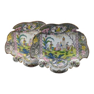 Early 19th Century A Pair of Mason’s “Chinese Scroll” Dessert Dishes For Sale