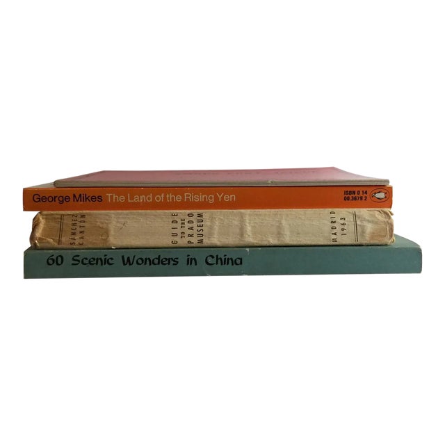 Vintage China Japan Prado Jaipur Softcover Books - Set of 4 For Sale