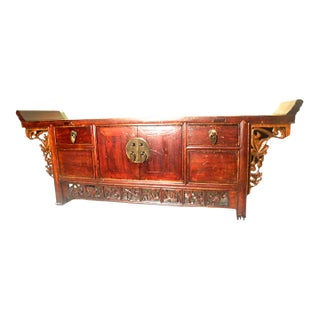 Antique Chinese Petit Altar, Circa Early of 19th Century For Sale