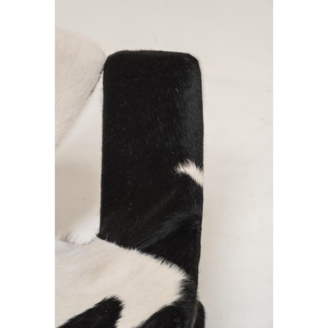 Black Zen Lounge Chair in Cowhide attributed to Kwok Hoi Chan for Steiner, 1970s For Sale - Image 8 of 14