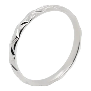 Signed Chanel Platinum Matalasse Quilt Thin Band Ring by Lorenz Bäumer