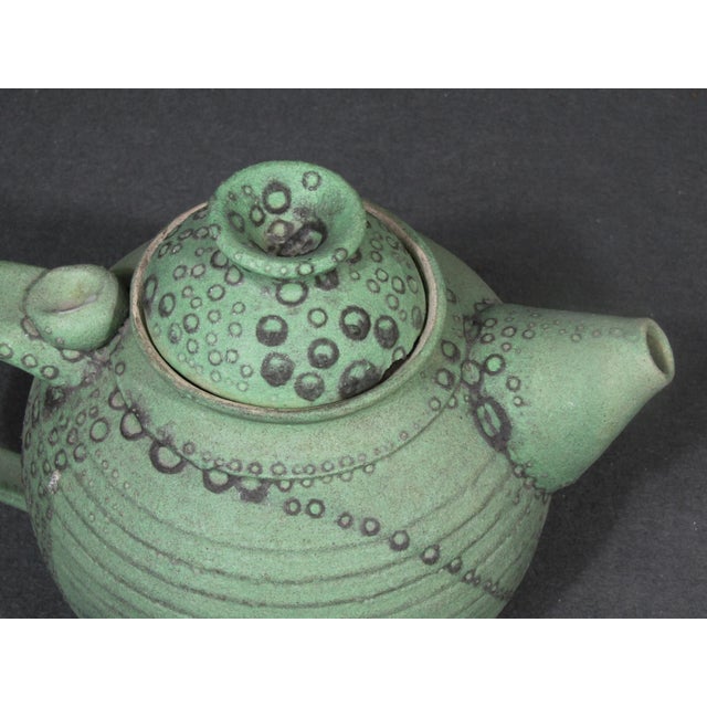 Green 1990s Handmade Modernist Studio Pottery Teapot in Matte Green Glaze For Sale - Image 8 of 13