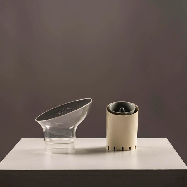 Table Lamp Model Nitia by Rodolfo Bonetto for Design House Guzzini, 1970s For Sale - Image 12 of 13